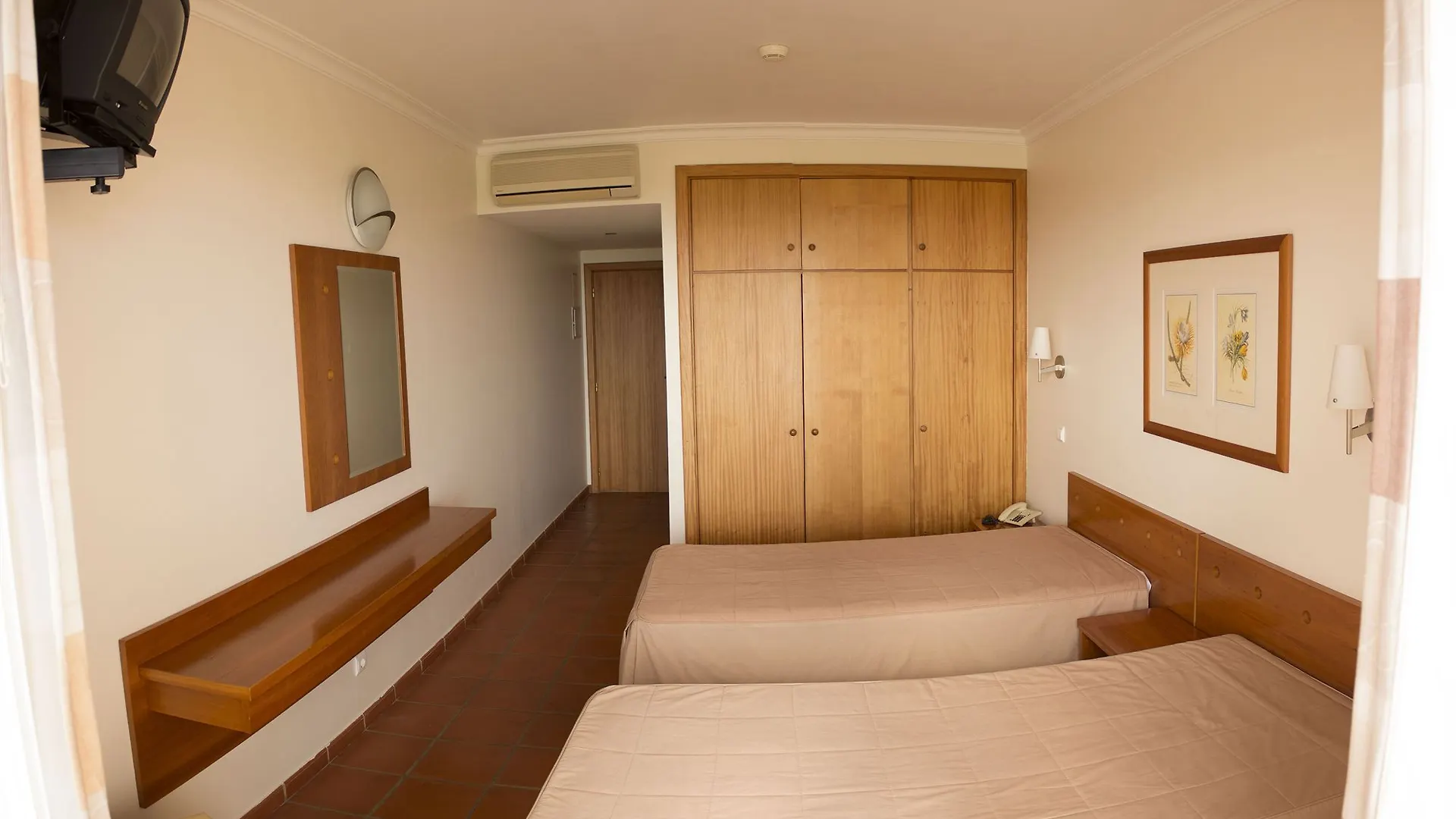 Hotel Areia Dourada بورتو سانتو